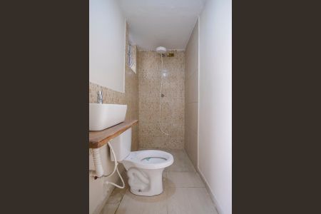 Casa à venda com 138m², 2 quartos e 1 vagaBanheiro 2