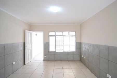 Casa à venda com 138m², 2 quartos e 1 vagaSala