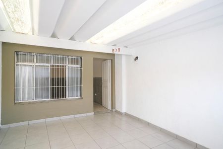 Casa à venda com 138m², 2 quartos e 1 vagaGaragem