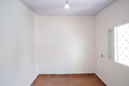 Casa à venda com 138m², 2 quartos e 1 vagaQuarto de serviço