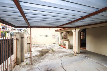 Casa à venda com 498m², 2 quartos e 1 vaga Casa à venda com 498m², 2 quartos e 1 vagaGaragem