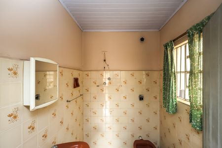 Casa à venda com 498m², 2 quartos e 1 vaga Casa à venda com 498m², 2 quartos e 1 vagaBanheiro