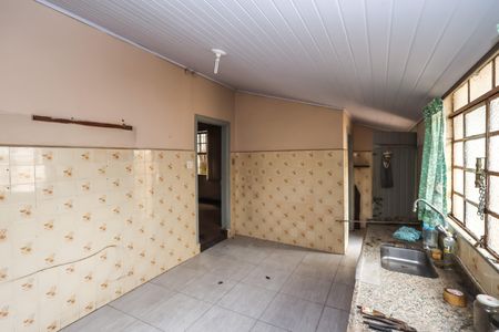 Casa à venda com 498m², 2 quartos e 1 vaga Casa à venda com 498m², 2 quartos e 1 vagaCozinha