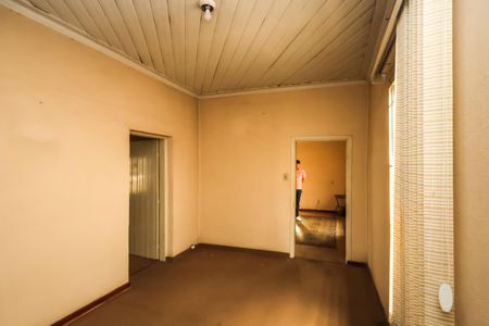 Casa à venda com 498m², 2 quartos e 1 vaga Casa à venda com 498m², 2 quartos e 1 vagaCopa