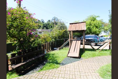 Casa de condomínio para alugar com 120m², 2 quartos e 3 vagasÁrea comum - Playground