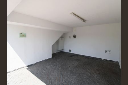 Casa de condomínio para alugar com 120m², 2 quartos e 3 vagasGaragem