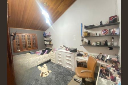 Casa à venda com 238m², 3 quartos e 3 vagas Casa à venda com 238m², 3 quartos e 3 vagasFoto 18