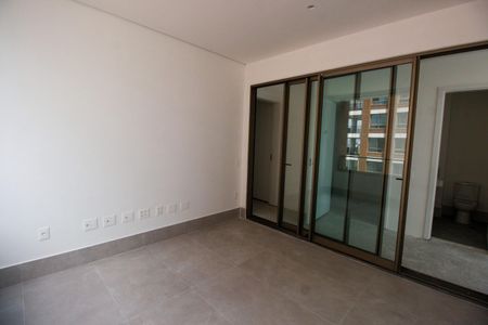 Apartamento à venda com 189m², 3 quartos e 3 vagasSala 2
