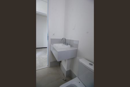Apartamento à venda com 189m², 3 quartos e 3 vagasBanheiro da Suíte 2