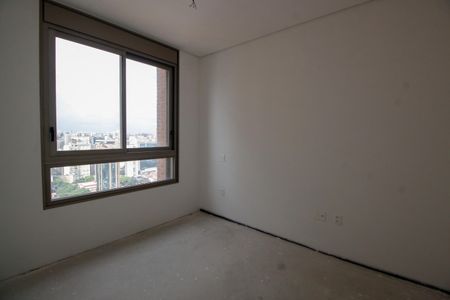 Apartamento à venda com 189m², 3 quartos e 3 vagasSuíte 1