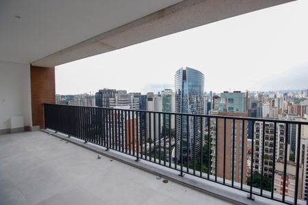 Apartamento à venda com 189m², 3 quartos e 3 vagasVaranda da Sala