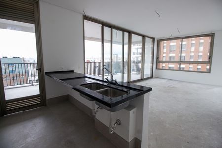 Apartamento à venda com 189m², 3 quartos e 3 vagasSala e Cozinha