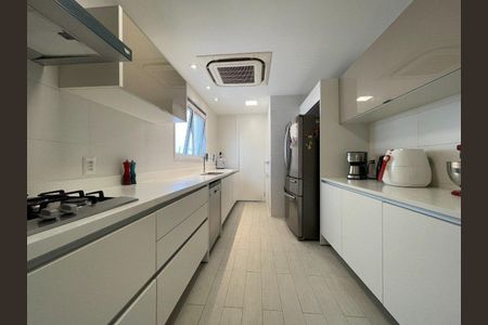 Apartamento à venda com 274m², 4 quartos e 5 vagas Apartamento à venda com 274m², 4 quartos e 5 vagasFoto 01
