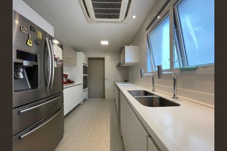 Apartamento à venda com 274m², 4 quartos e 5 vagas Apartamento à venda com 274m², 4 quartos e 5 vagasFoto 01