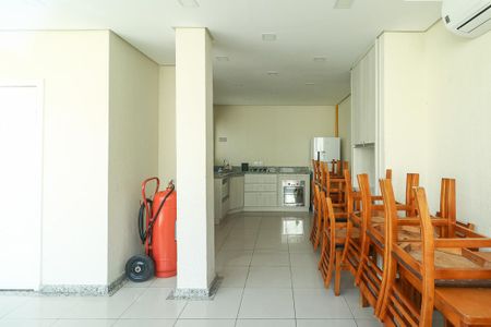 Apartamento à venda com 59m², 3 quartos e 1 vaga Apartamento à venda com 59m², 3 quartos e 1 vagaÁrea comum - Salão de festas