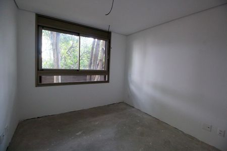 Apartamento à venda com 226m², 3 quartos e 3 vagasSuíte 2