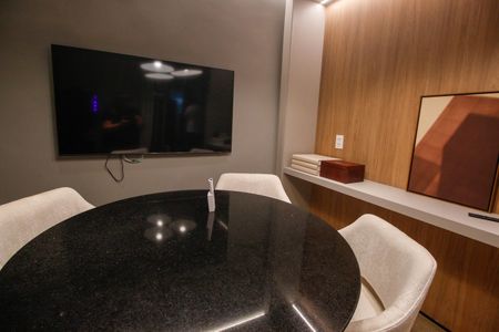 Apartamento à venda com 226m², 3 quartos e 3 vagasSala de reunião
