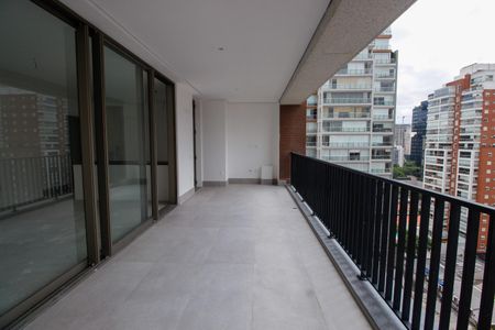 Apartamento à venda com 189m², 3 quartos e 3 vagasVaranda da Sala