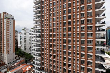 Apartamento à venda com 189m², 3 quartos e 3 vagasVista da Suíte 1