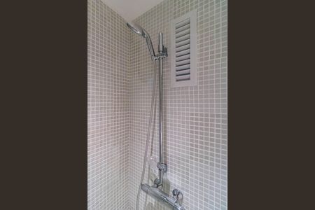 Apartamento à venda com 72m², 2 quartos e 1 vagaBanheiro