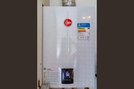 Apartamento à venda com 72m², 2 quartos e 1 vagaÁrea de Serviço