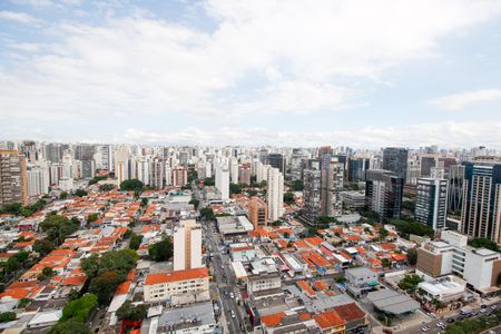 Apartamento à venda com 189m², 3 quartos e 3 vagasVista da Suíte 1