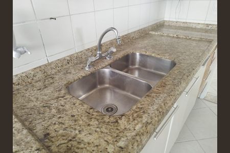 Apartamento para alugar com 82m², 4 quartos e 2 vagasCozinha