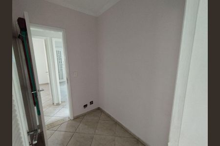 Apartamento para alugar com 82m², 4 quartos e 2 vagasQuarto 3