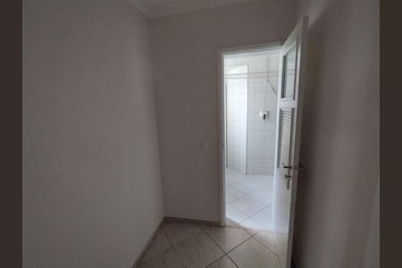 Apartamento para alugar com 82m², 4 quartos e 2 vagasQuarto 3