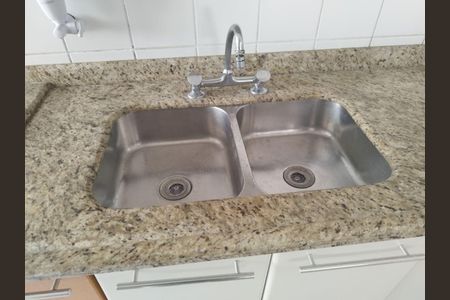 Apartamento para alugar com 82m², 4 quartos e 2 vagasCozinha