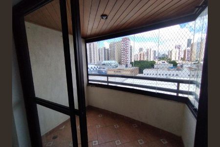 Apartamento para alugar com 82m², 4 quartos e 2 vagasSacada