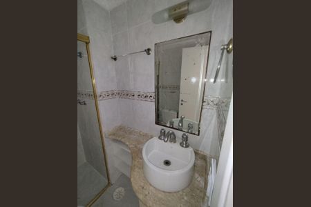 Apartamento para alugar com 82m², 4 quartos e 2 vagasBanheiro