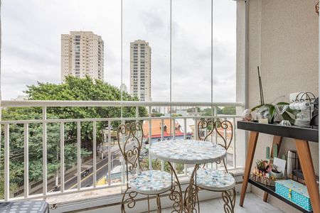 Apartamento à venda com 50m², 2 quartos e 2 vagasVaranda