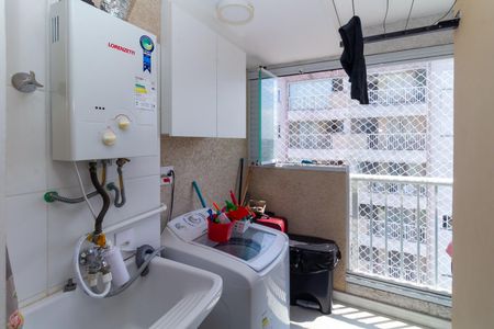 Apartamento à venda com 41m², 2 quartos e 1 vagaÁrea de Serviço