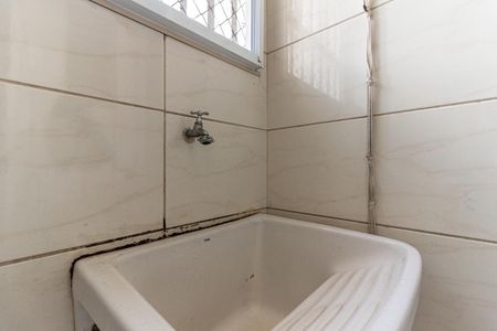 Apartamento para alugar com 77m², 2 quartos e 1 vagaÁrea de Serviço