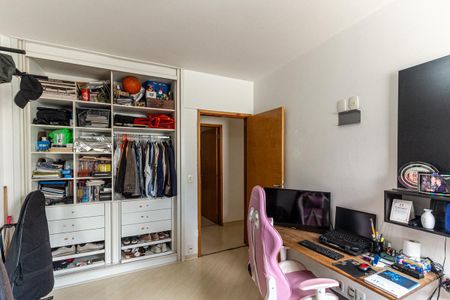 Apartamento para alugar com 77m², 2 quartos e 1 vagaQuarto 2