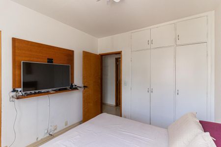 Apartamento para alugar com 77m², 2 quartos e 1 vagaQuarto da Suíte