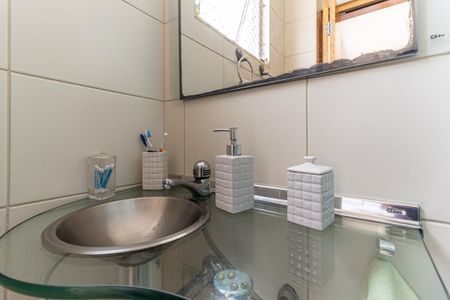 Apartamento para alugar com 77m², 2 quartos e 1 vagaBanheiro da Suíte