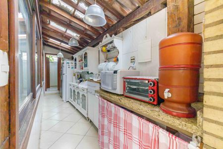 Casa de condomínio à venda com 260m², 3 quartos e 3 vagasCozinha