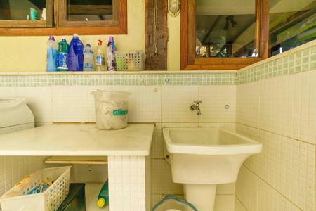 Casa de condomínio à venda com 260m², 3 quartos e 3 vagasÁrea de Serviço