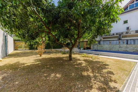 Casa de condomínio à venda com 260m², 3 quartos e 3 vagasÁrea de Lazer