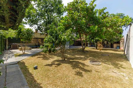 Casa de condomínio à venda com 260m², 3 quartos e 3 vagasÁrea de Lazer