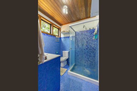 Casa de condomínio à venda com 260m², 3 quartos e 3 vagasBanheiro da Suíte 2