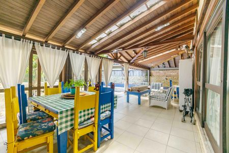 Casa de condomínio à venda com 260m², 3 quartos e 3 vagasÁrea de Lazer