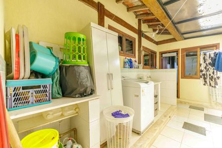 Casa de condomínio à venda com 260m², 3 quartos e 3 vagasÁrea de Serviço