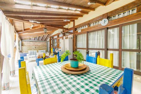 Casa de condomínio à venda com 260m², 3 quartos e 3 vagasÁrea de Lazer