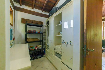 Casa de condomínio à venda com 260m², 3 quartos e 3 vagasCloset da Suíte 3
