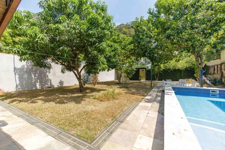 Casa de condomínio à venda com 260m², 3 quartos e 3 vagasÁrea de Lazer