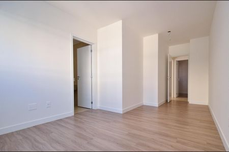 Apartamento à venda com 110m², 3 quartos e 2 vagas Apartamento à venda com 110m², 3 quartos e 2 vagasSuite1