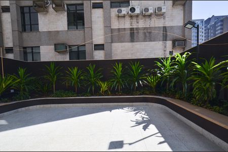 Apartamento à venda com 110m², 3 quartos e 2 vagas Apartamento à venda com 110m², 3 quartos e 2 vagasAcademia